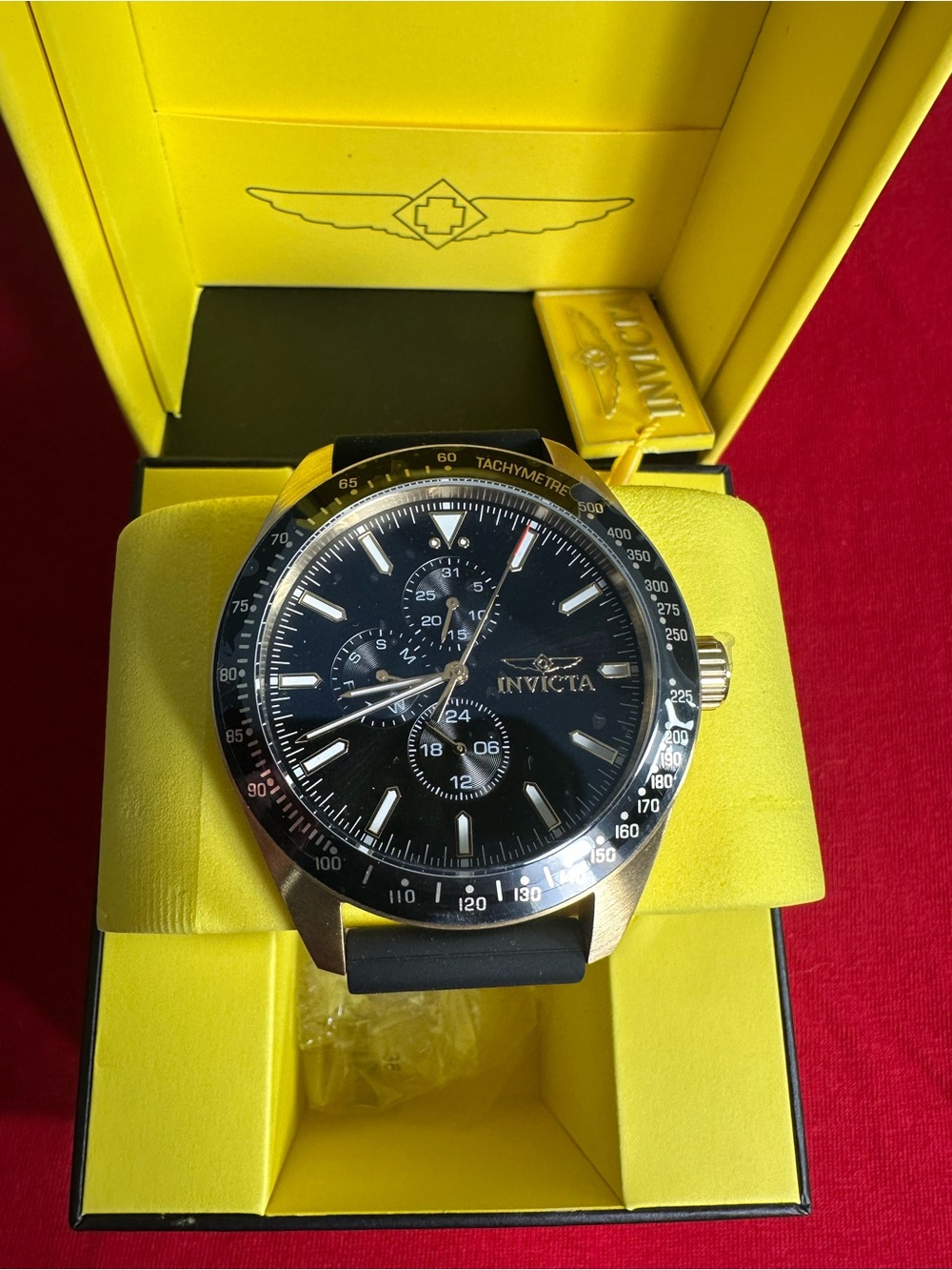 Invicta Aviator Nomad 42mm Dial
